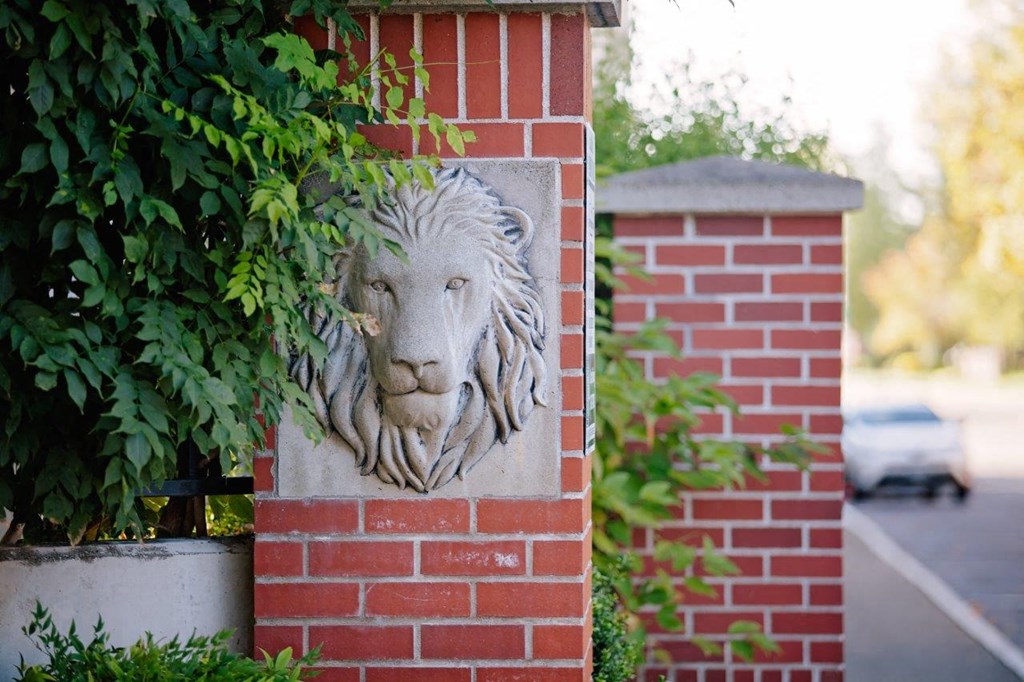 Lionsgate Signage at Lionsgate South, Hillsboro, OR, 97124