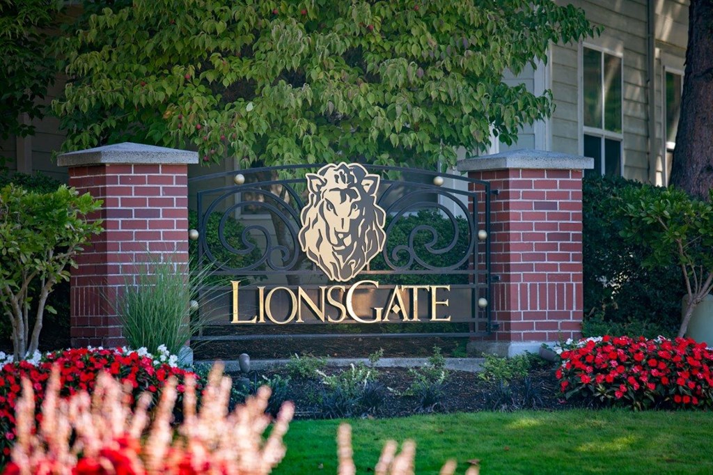 Property Signage at Lionsgate South, Hillsboro