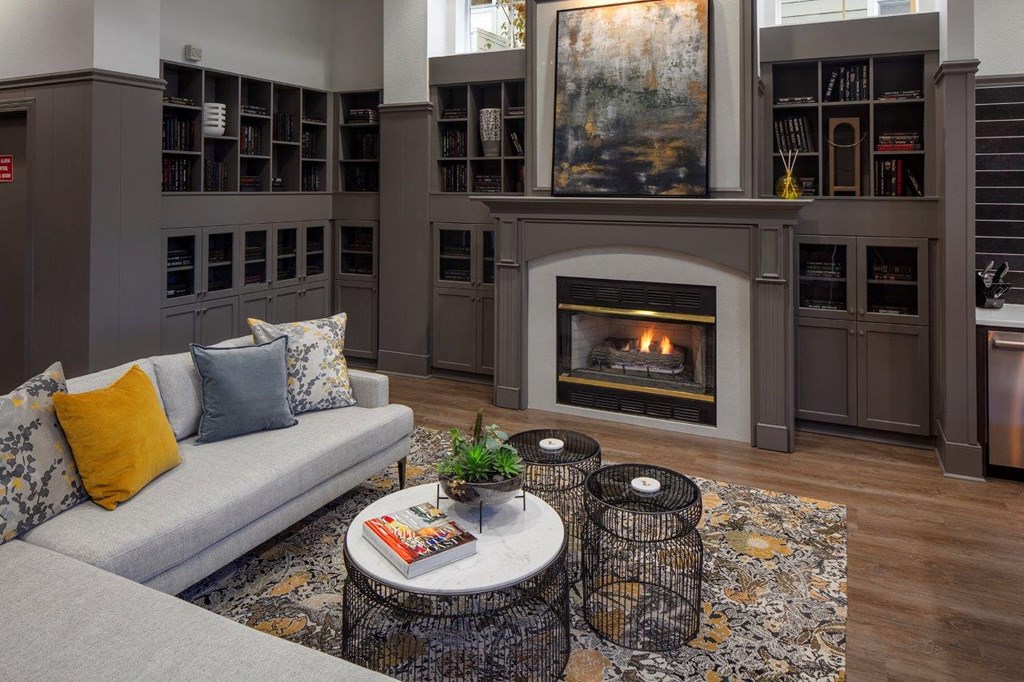 Fireplace Lounge at Lionsgate South, Oregon