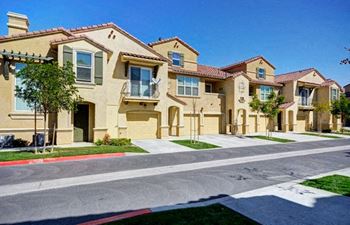 Direct-Access Garage with Every Unit