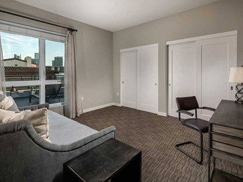 2155 Kettner Boulevard Studio-3 Beds Apartment for Rent - Photo Gallery 2