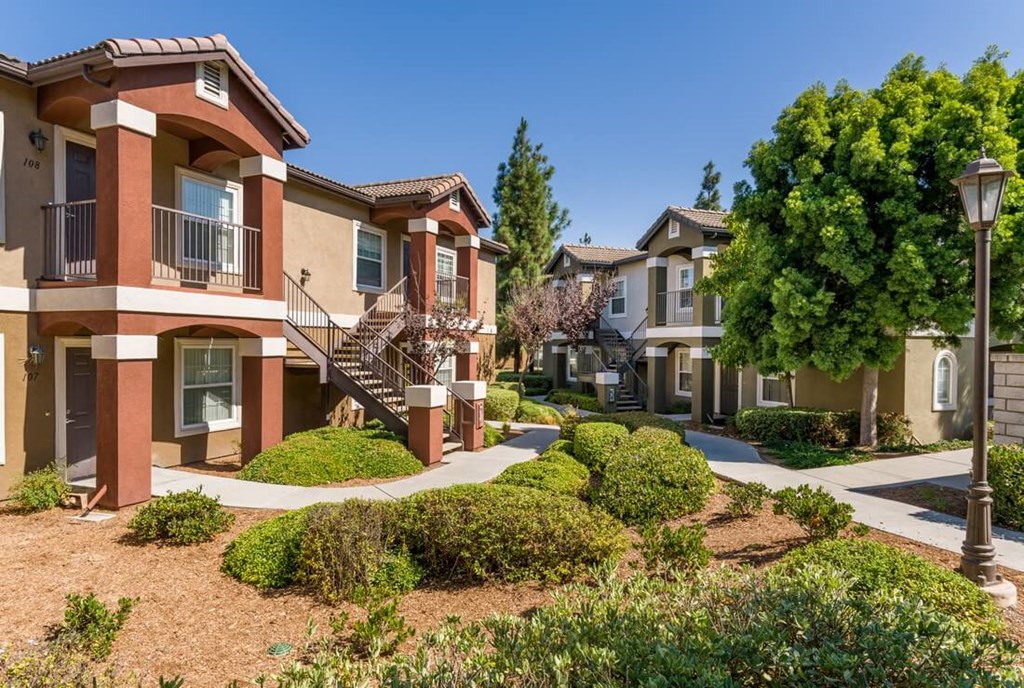 Courtyard With Green Spaceat The Landing at Ocean View Hills Apartments