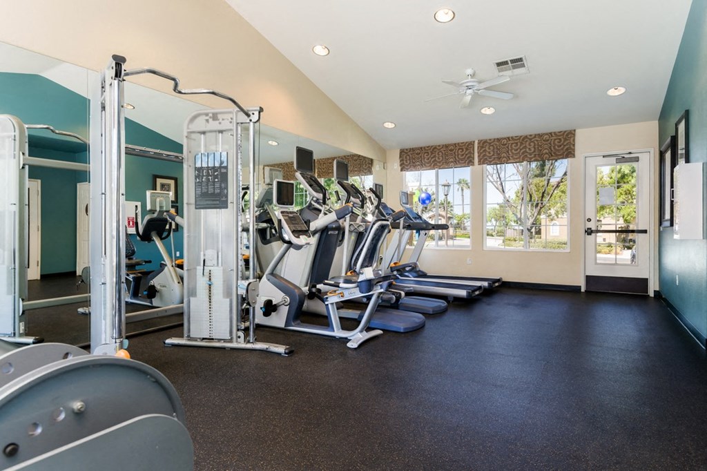 Fitness center at at The Landing at Ocean View Hills Apartments