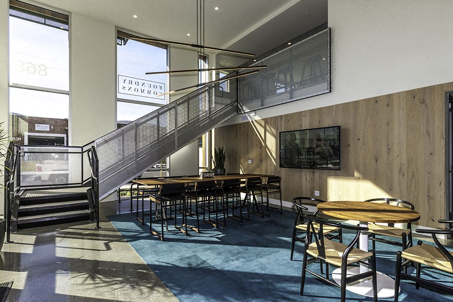 Social common area with loft