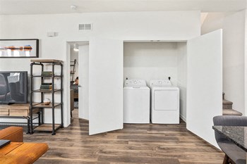 laundry room - Photo Gallery 15