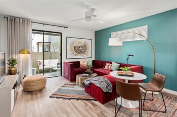 living room - Photo Gallery 9