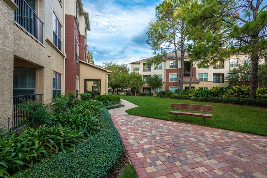 Oasis At Piney Point Apartments, 9100 Westheimer RD, Houston, TX RentCafe