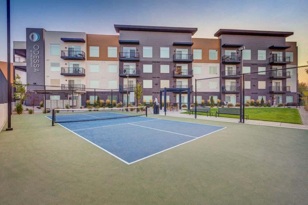 Community and Tennis Court