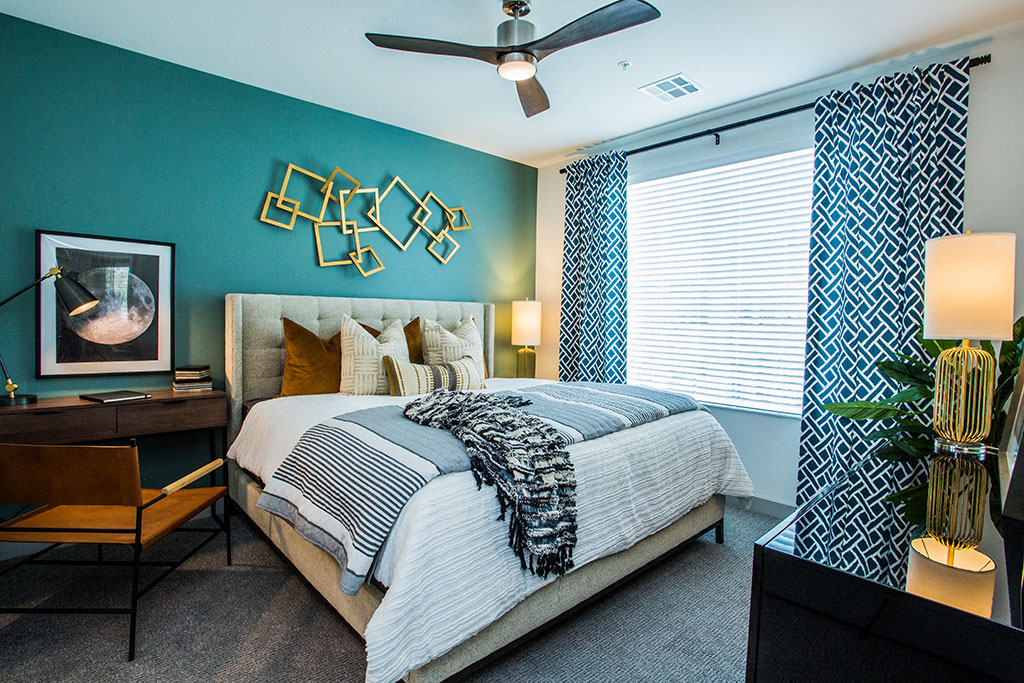 Elysian At Hughes Center