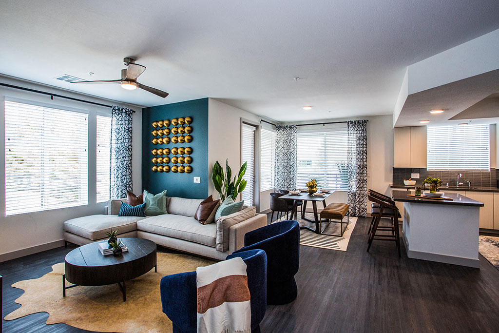 Elysian At Hughes Center