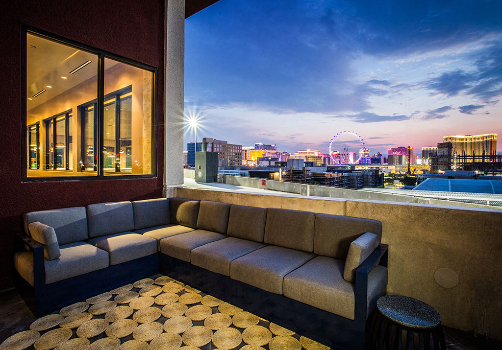 Elysian At Hughes Center