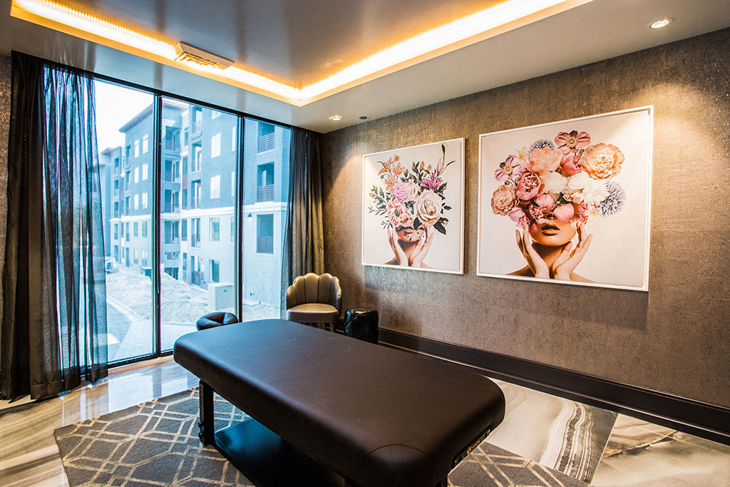 Elysian At Hughes Center