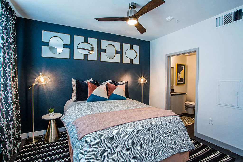 Elysian At Hughes Center