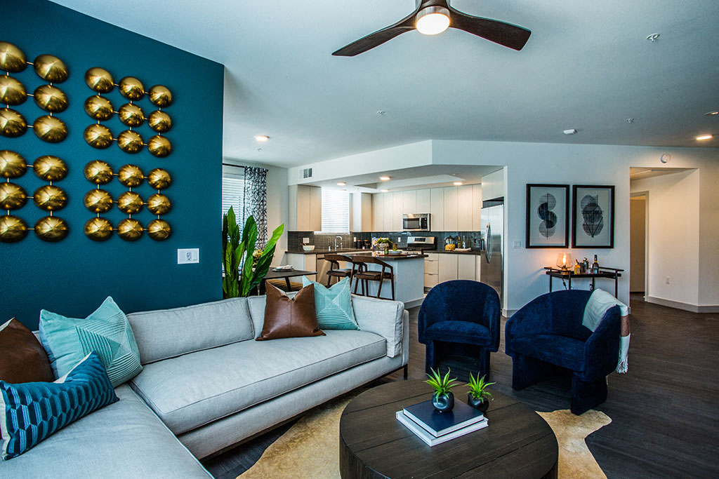 Elysian At Hughes Center