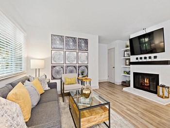 Model unit living room - Photo Gallery 5
