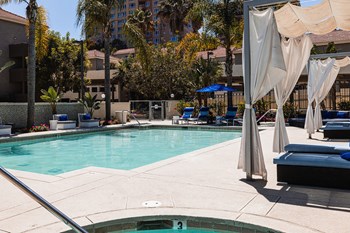 3950 Mahaila Ave. 1-2 Beds Apartment for Rent - Photo Gallery 2