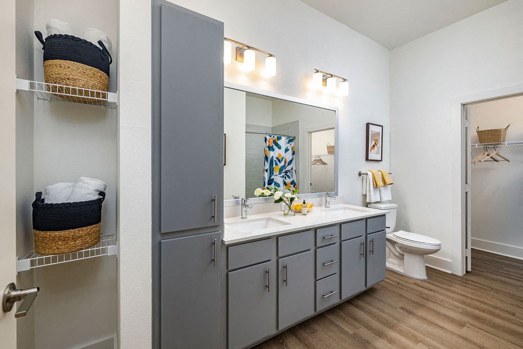 our apartments offer a bathroom with a shower