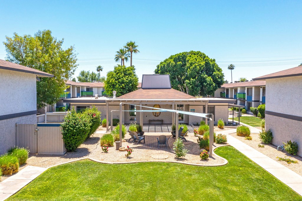 Outdoor landscaping at Westmount at Urban Trails, Mesa, 85202