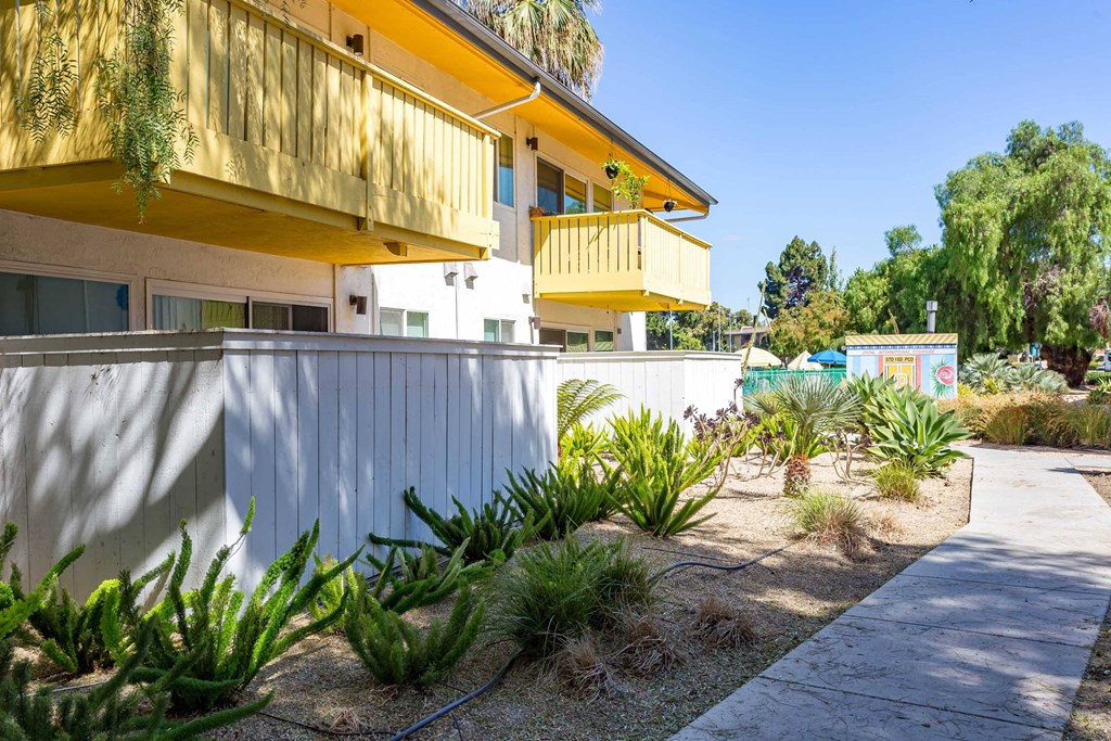 the building in which the apartment is located