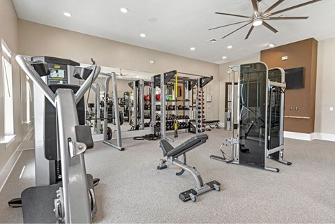 the gym at the preserve apartments