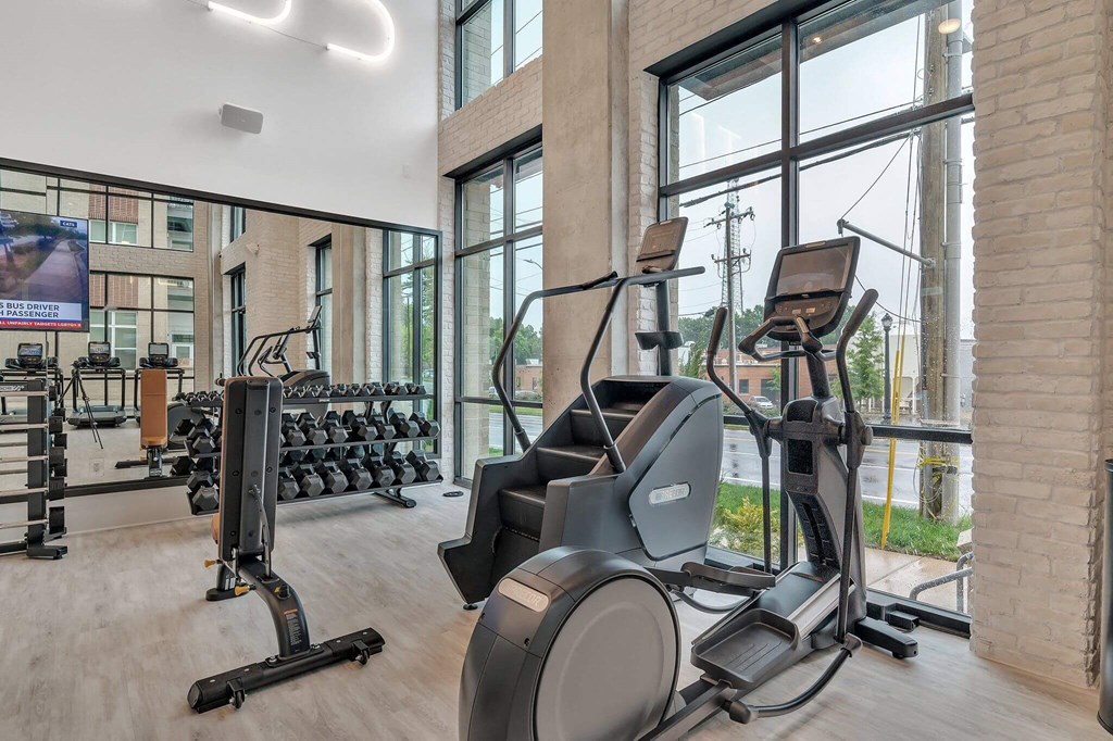 the gym at the flats at big tex apartments