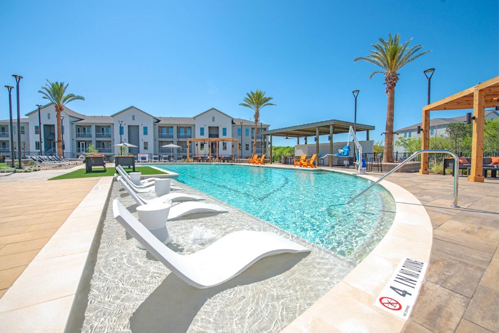 the swimming pool at the resort at longboat key club