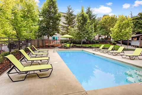 Resort Style Pool at Vista Ridge, Issaquah, WA