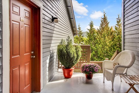 Front Porch at Vista Ridge, Washington, 98027