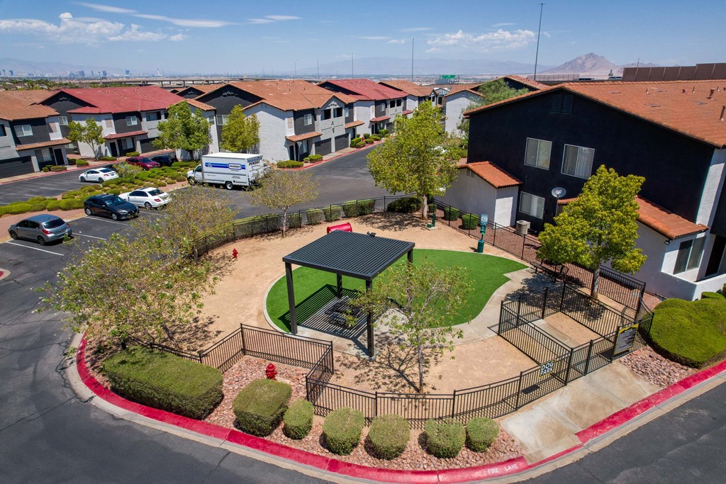 Townhomes At Horizon Ridge