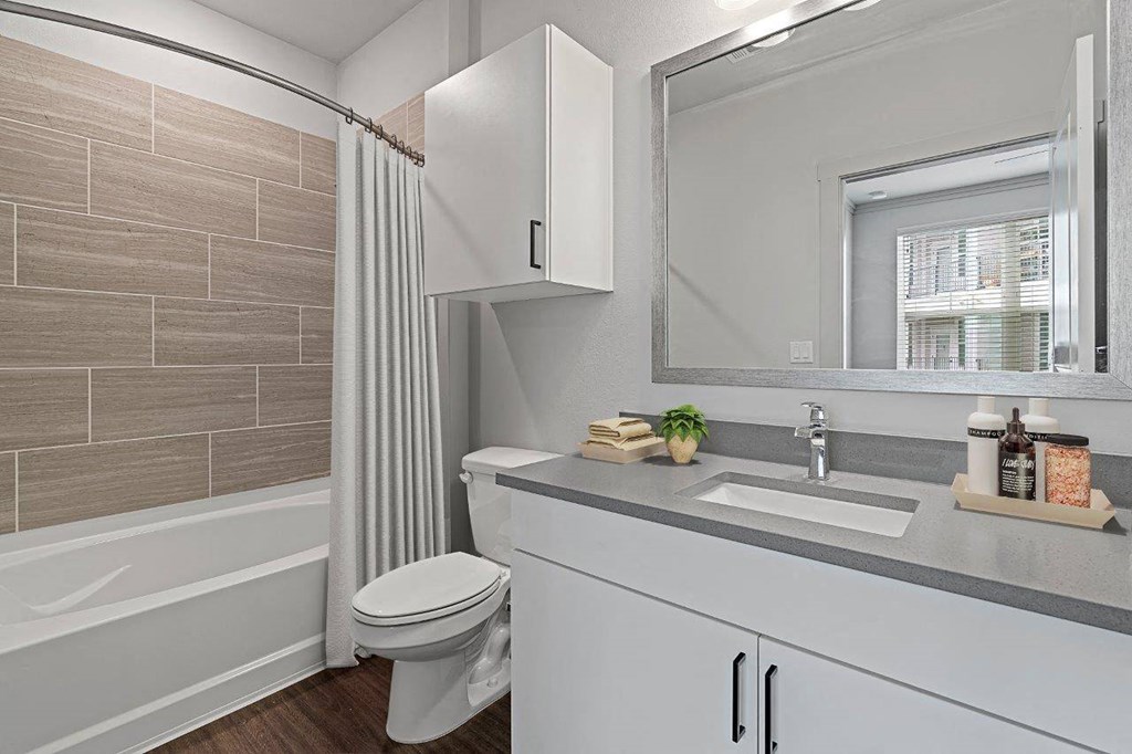 Talus Flats, Castle Rock, CO Bathroom