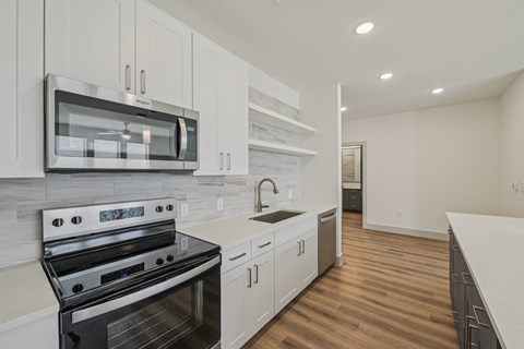 902 Town Center Blvd. 1-3 Beds Apartment for Rent