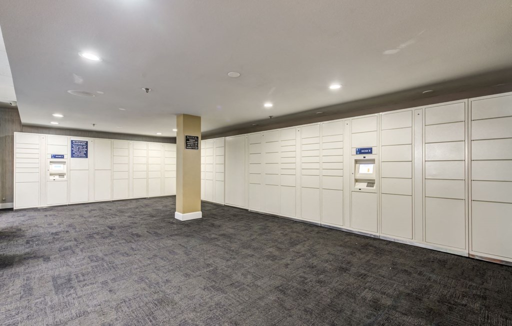 Parcel Lockers at The Chadwick, Los Angeles