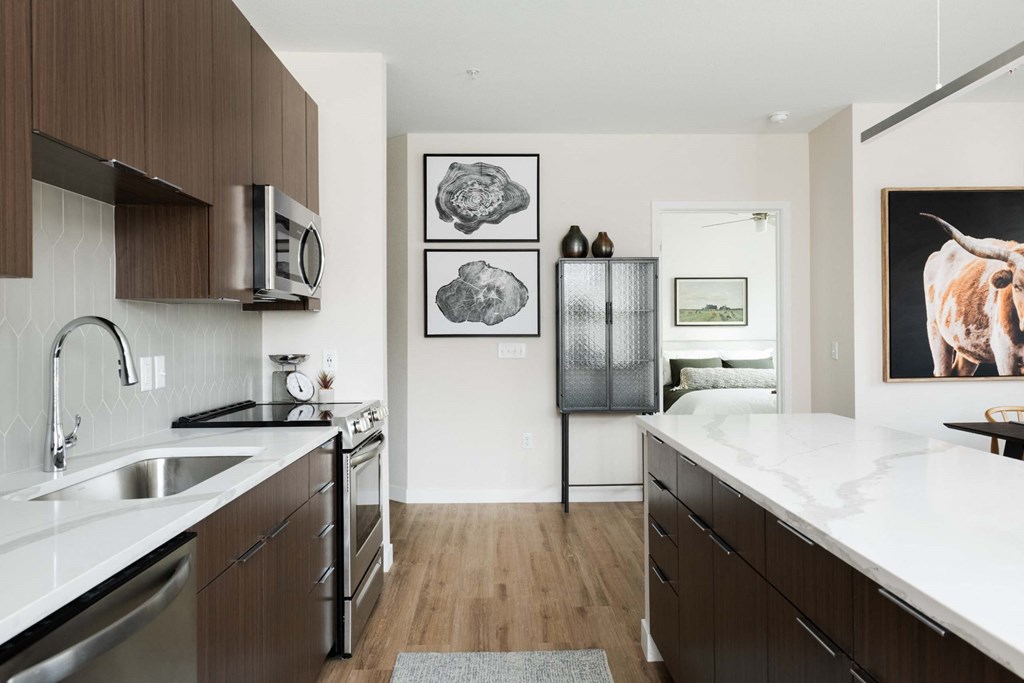 Quartz Counters at PARK40, Broomfield