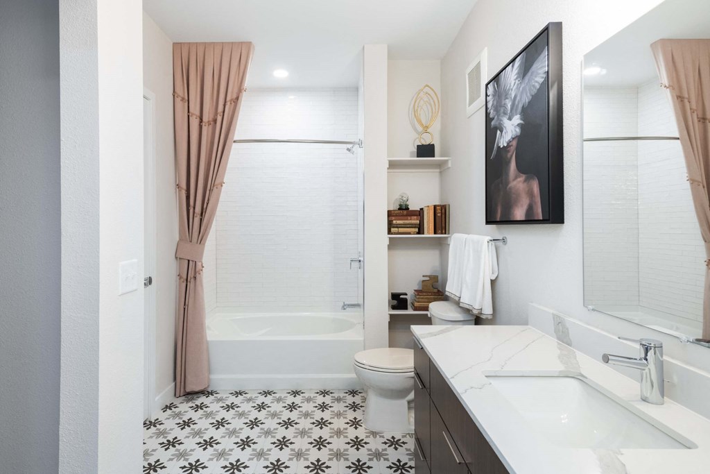 Deep soaking tubs at PARK40, Broomfield