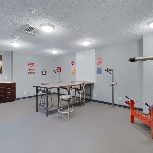 Resident workshop at Alvista Nine Mile, North Carolina, 28803