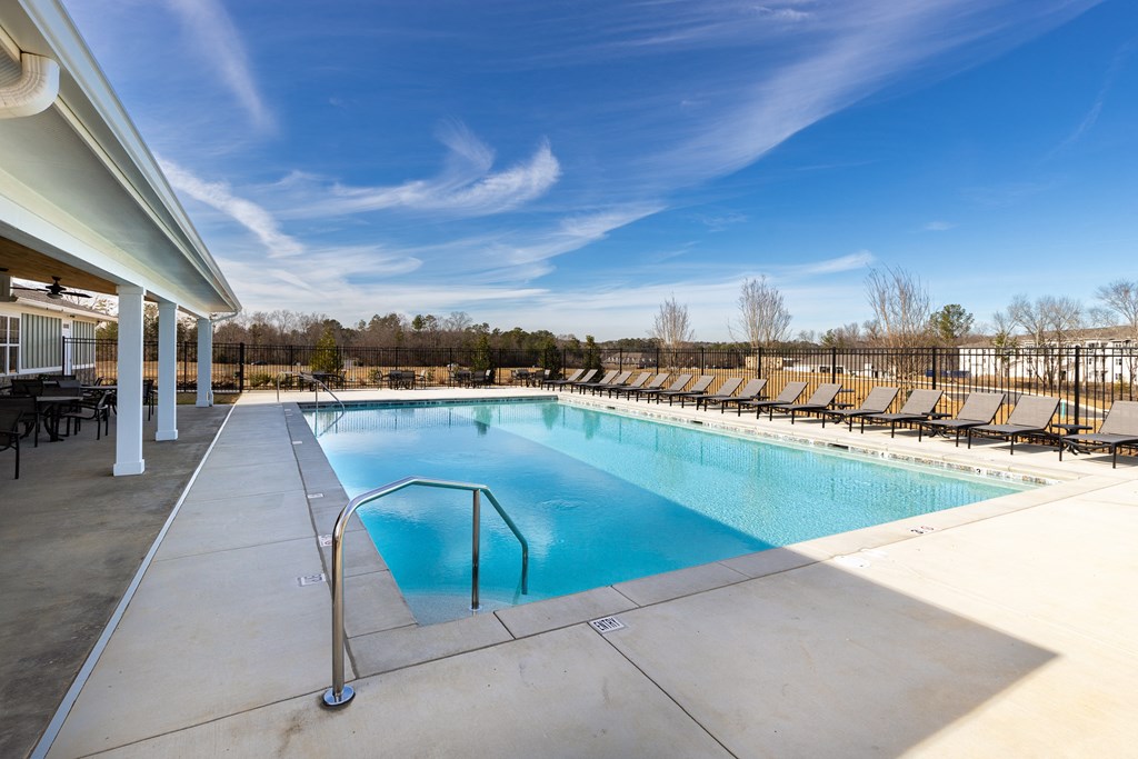 the swimming pool at the resort at governors crossing