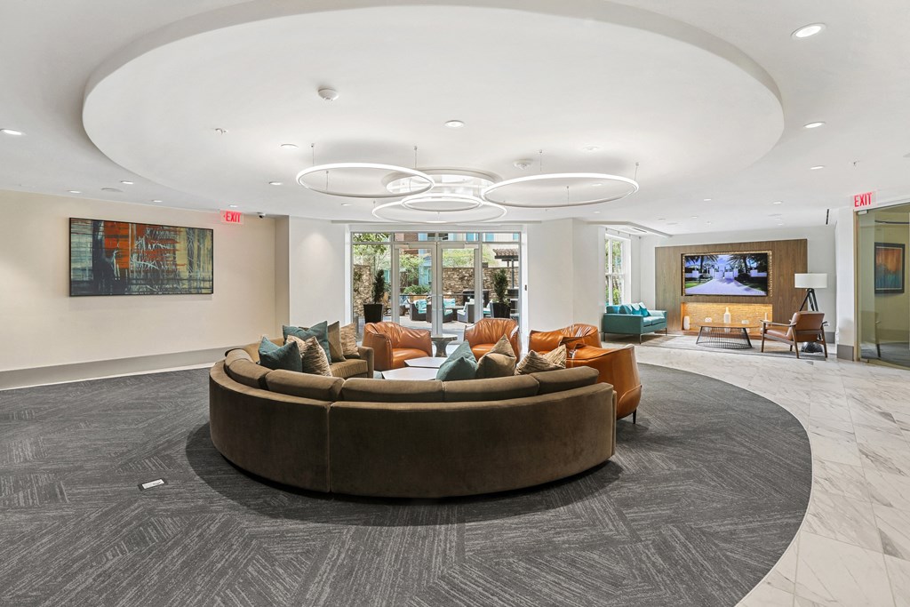 Resident Clubroom and Lounge