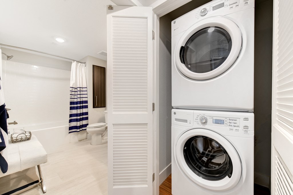 Washer and dryer at Sola, California