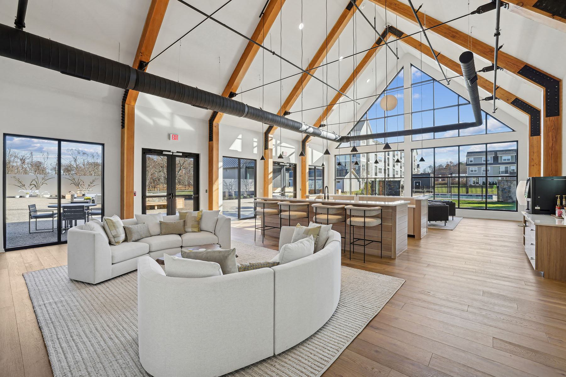 Springside Middletown is a similar property to Woodbury Apartments located in Middletown