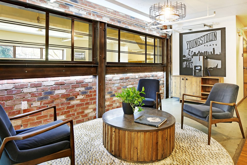 Lobby & Business center