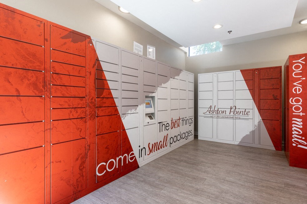 the lockers in the womens locker room roulette