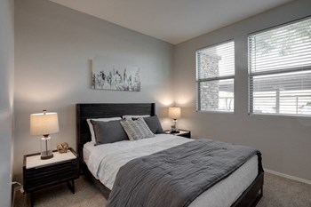 primary bedroom - Photo Gallery 9