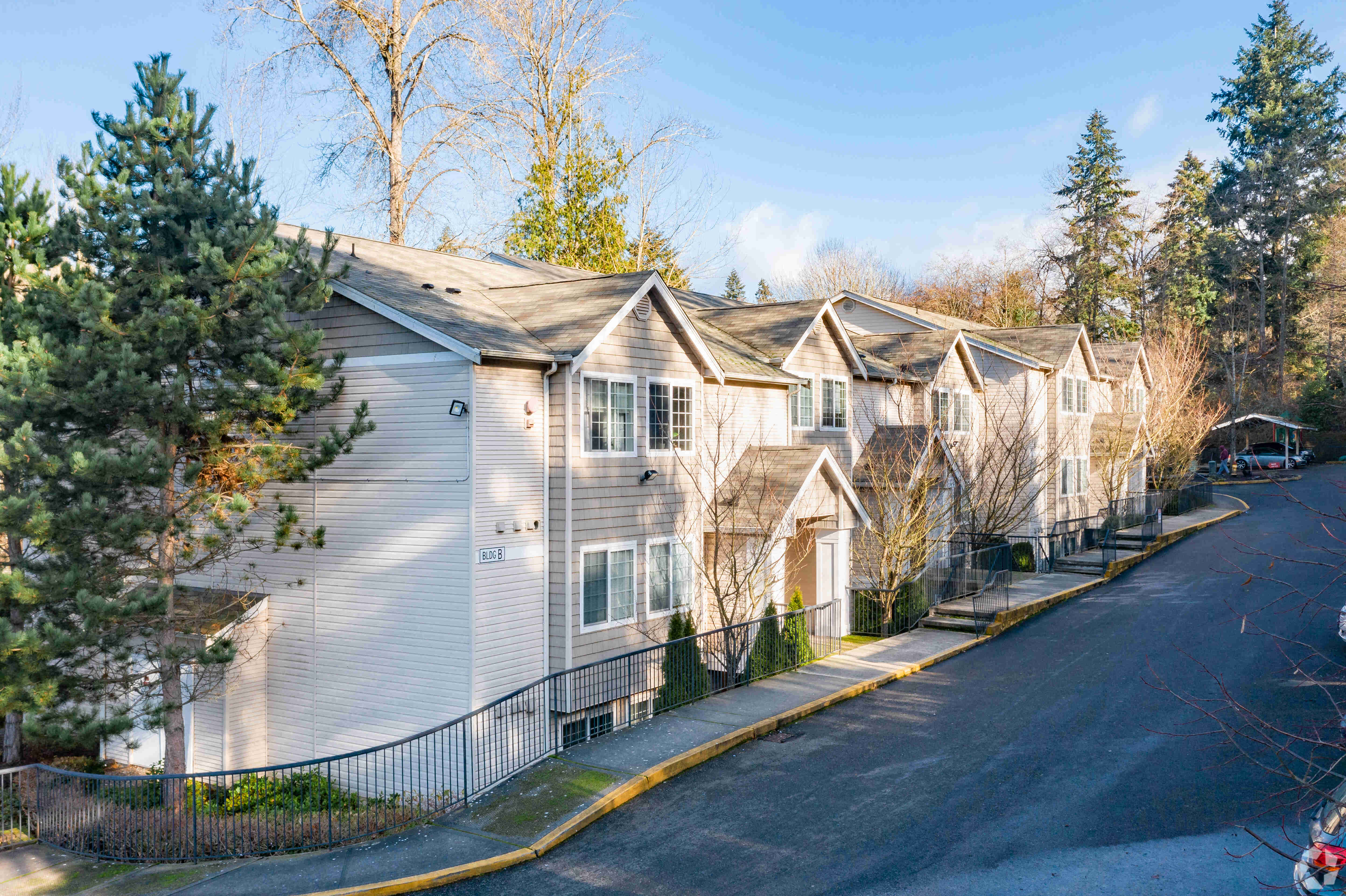 Exterior building at Springbrook Reserve Apartments, Washington,98178