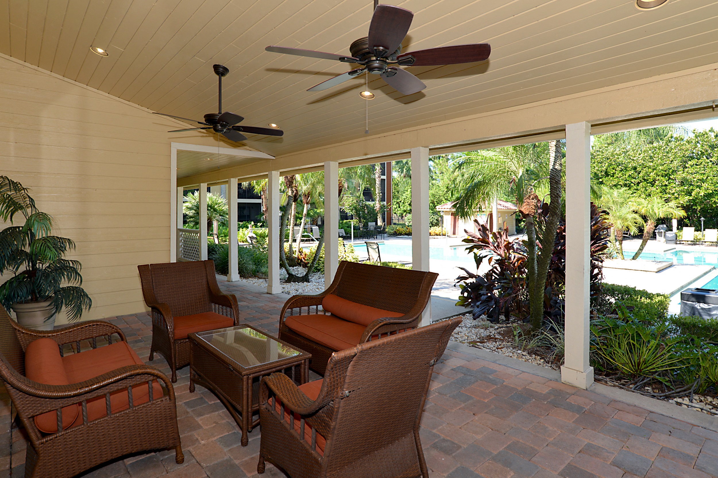 Outside Sitting Area at Mandalay on 4th, St. Petersburg