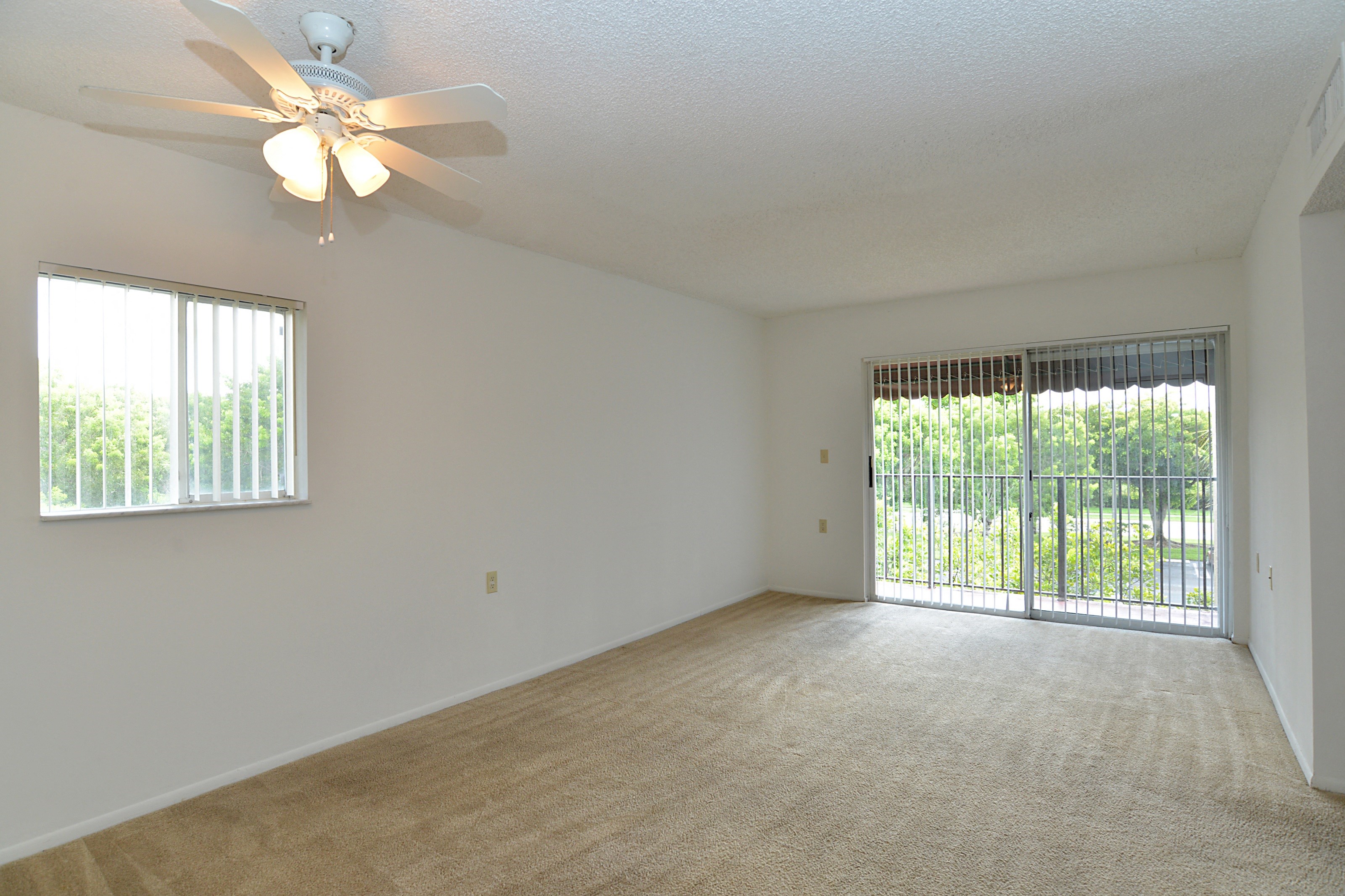 St. Andrews Palm Beach Apartments, 1081 Benoist Farms Road, West Palm