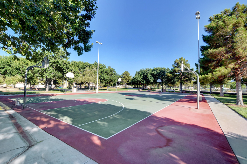 Tennis Court at Aspen Peak, Henderson