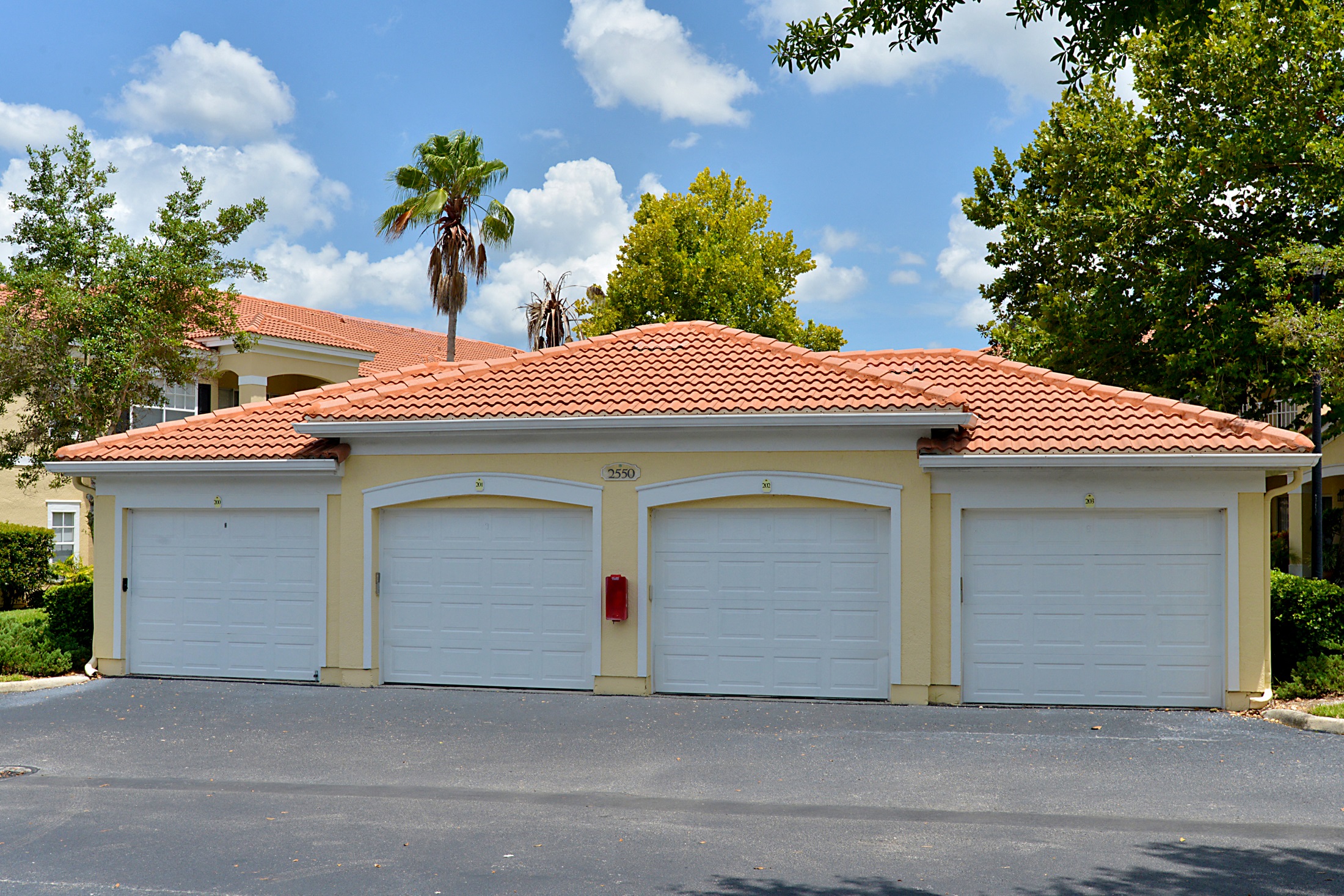 Arbor Lakes Exterior Detached Garages Sanford Orlando Florida