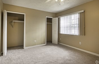 Bedroom Closet - Photo Gallery 14