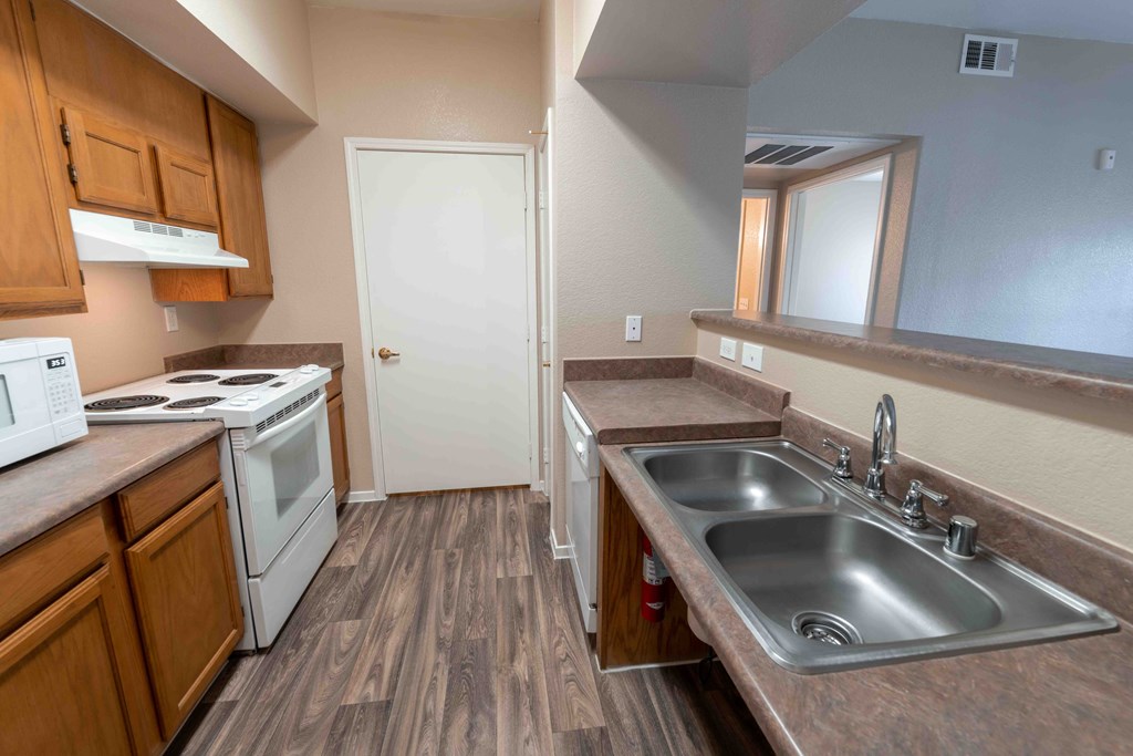 Kitchen gallery at Pinehurst Condominiums Apartments ,Las Vegas, Nevada