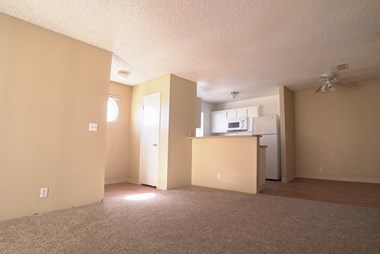 5150 E Sahara Ave 1-3 Beds Apartment for Rent Photo Gallery 1